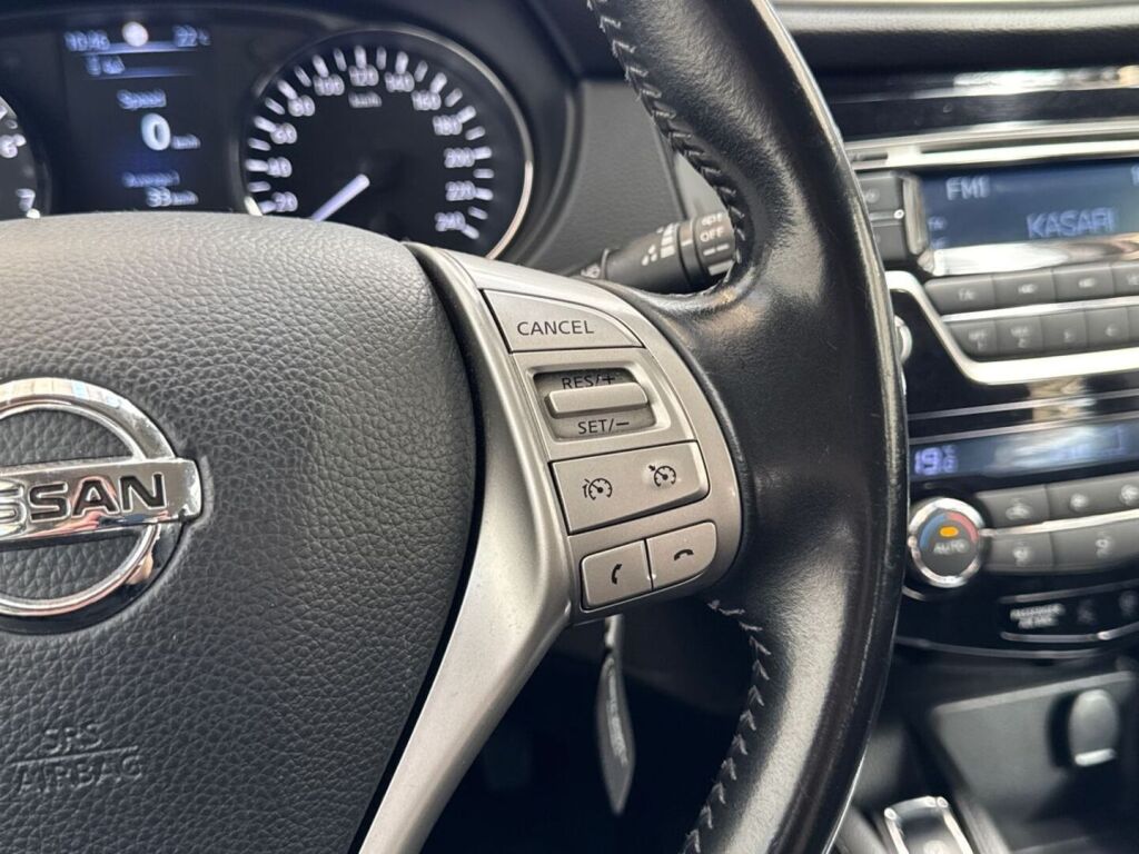 Nissan Qashqai 2016 Ruskea (beige)