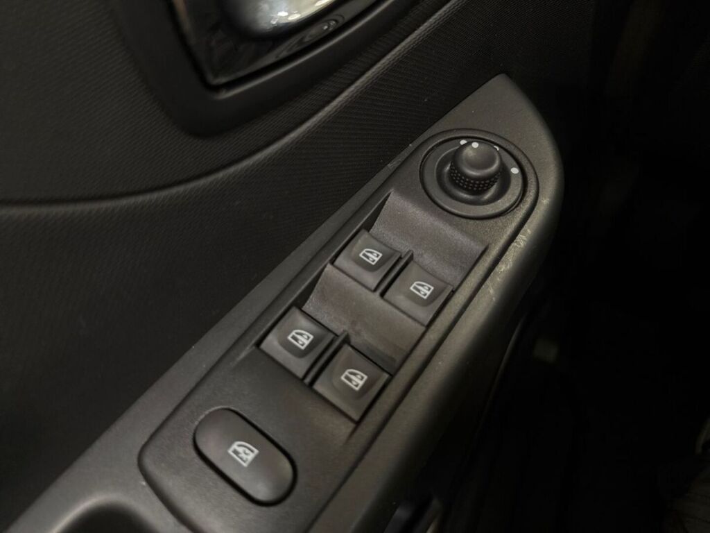 Renault Captur 2016 Valkoinen