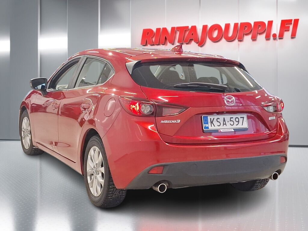 Mazda Mazda3 2016 Punainen