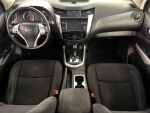 Nissan Navara 2016 Ruskea (beige)