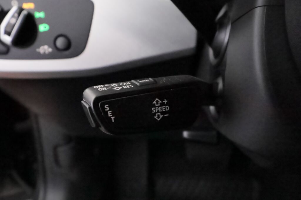 Audi A4 2016 Vihreä