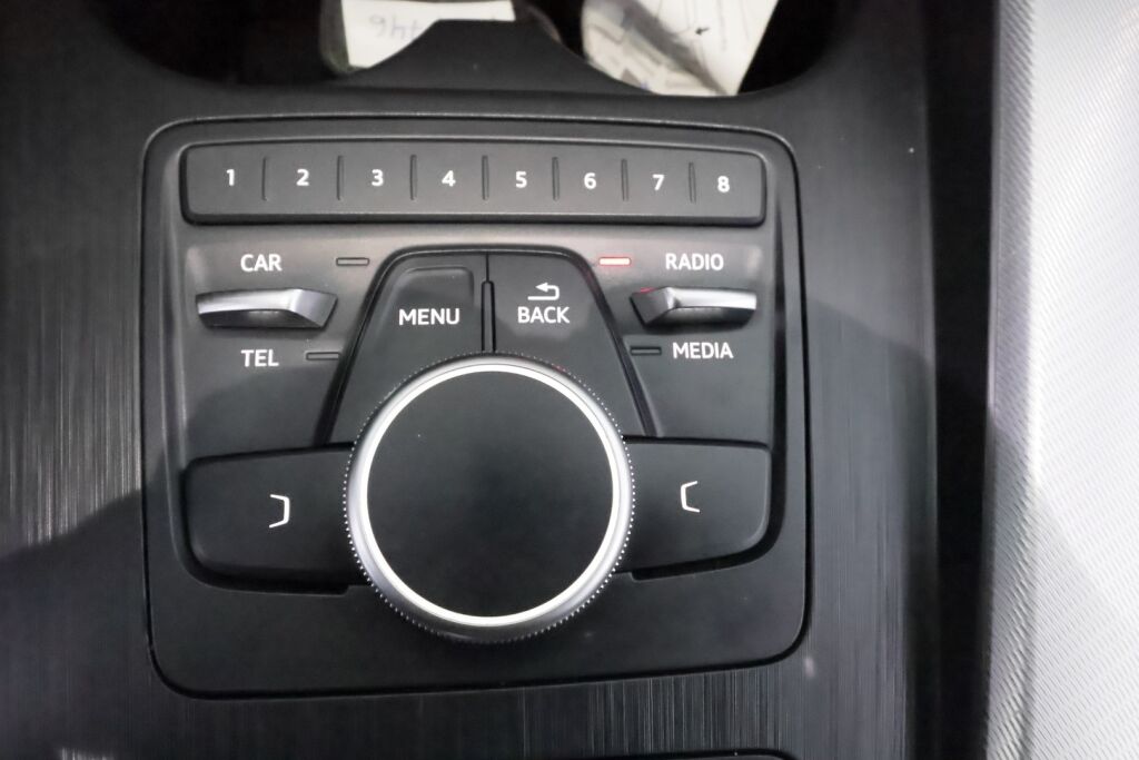 Audi A4 2016 Vihreä