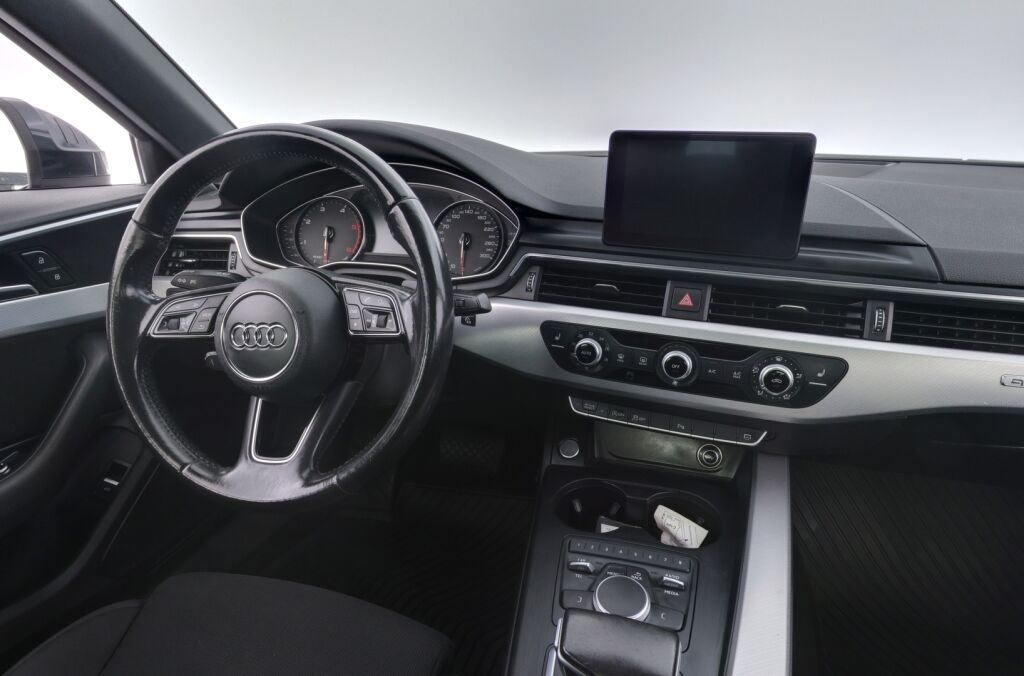 Audi A4 2016 Vihreä