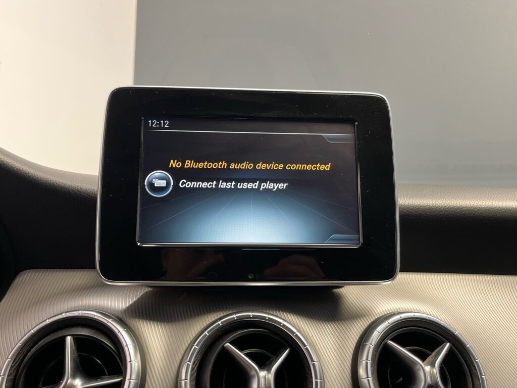 Mercedes-Benz CLA 2016 Met. Harmaa