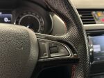 Skoda Octavia 2016 Punainen