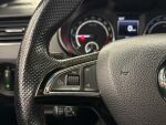 Skoda Octavia 2016 Punainen