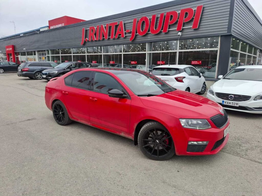 Skoda Octavia 2016 Punainen