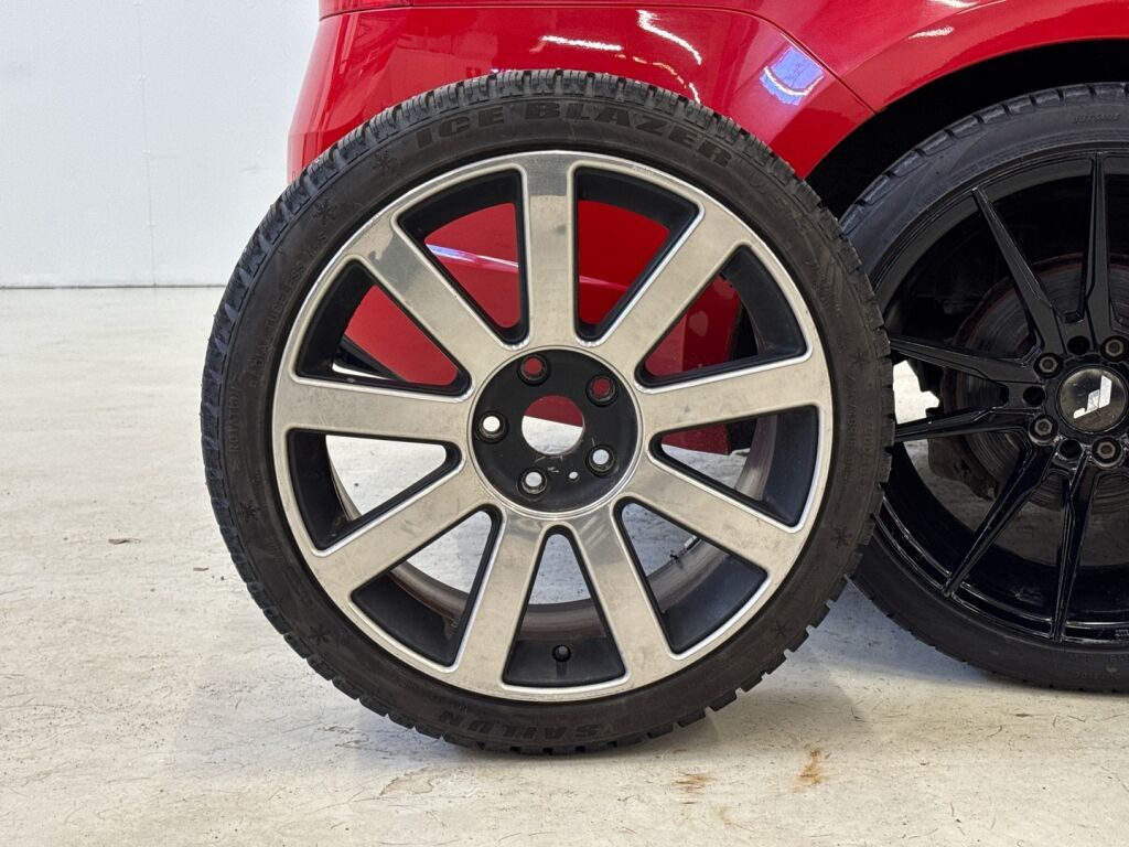 Skoda Octavia 2016 Punainen