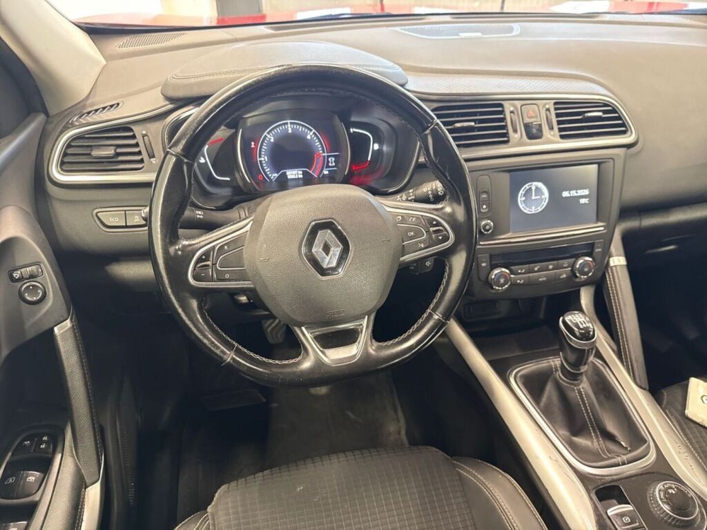 Renault Kadjar 2016 Punainen
