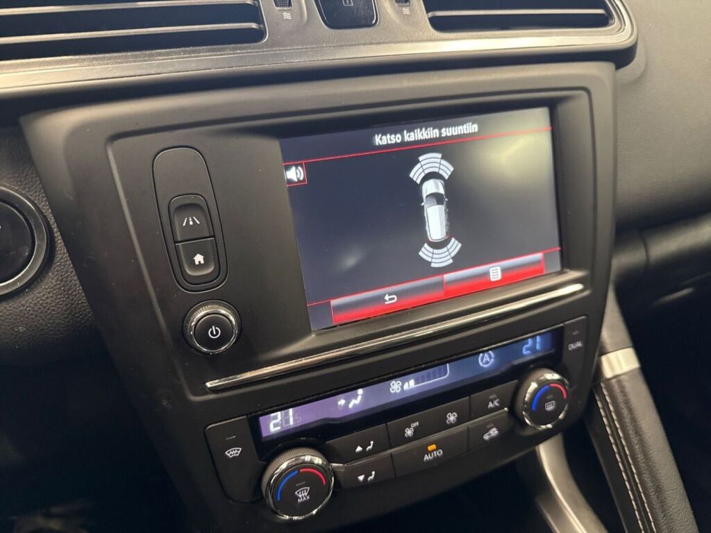 Renault Kadjar 2016 Punainen