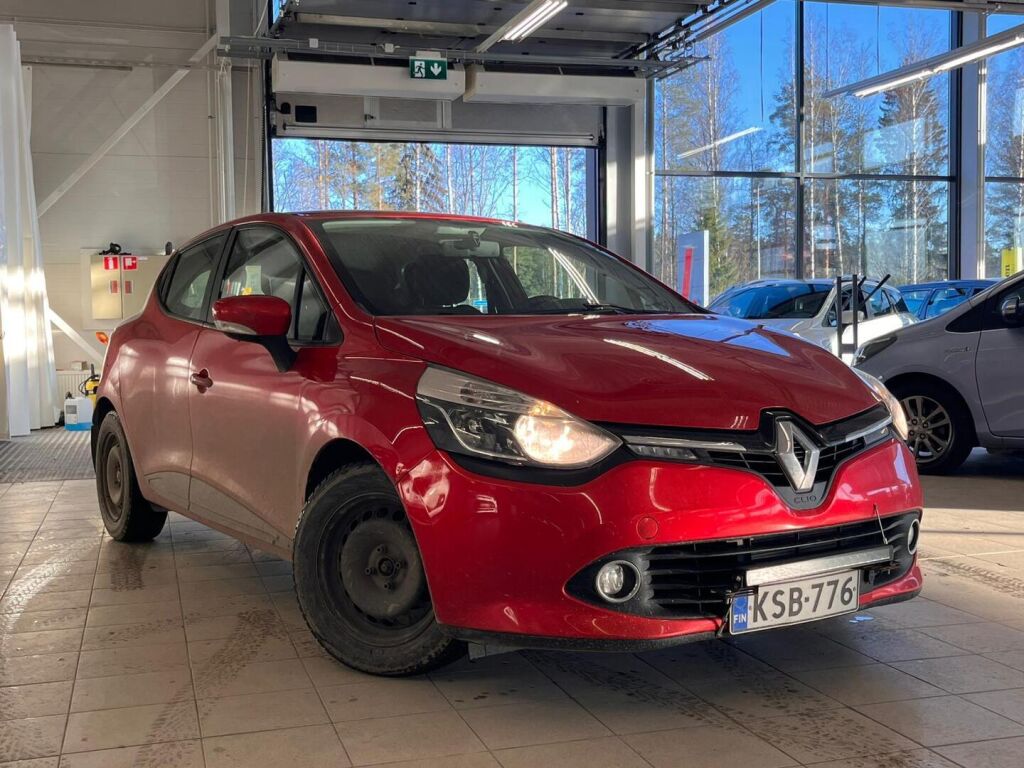 Renault Clio 2016 Punainen