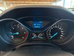 Ford Focus 2016 Valkoinen