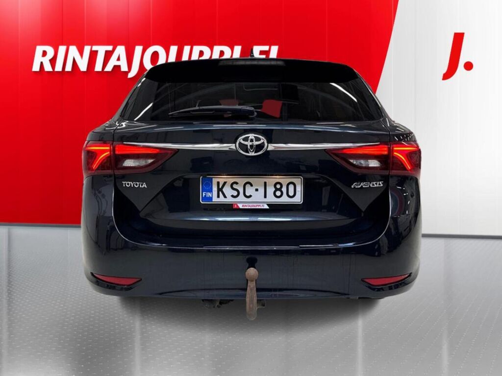 Toyota Avensis 2016 Harmaa