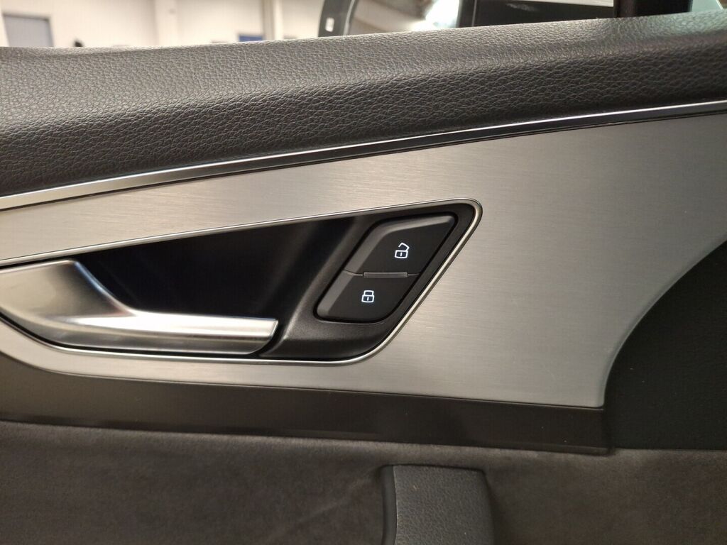 Audi Q7 2016 Valkoinen