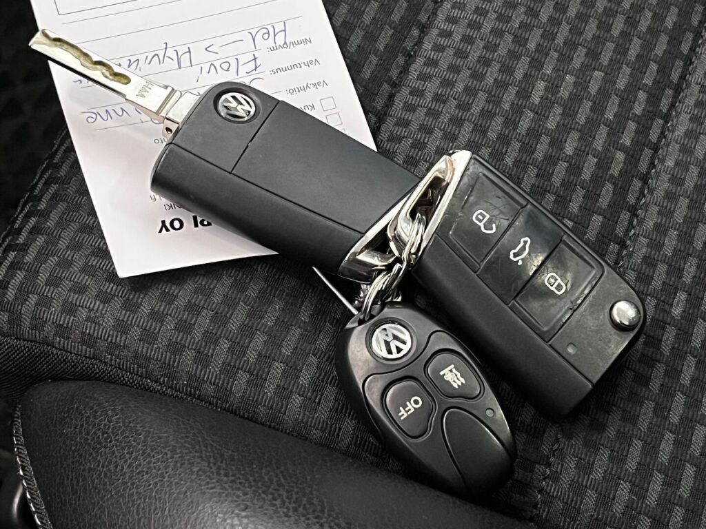 Volkswagen Golf 2016 Valkoinen