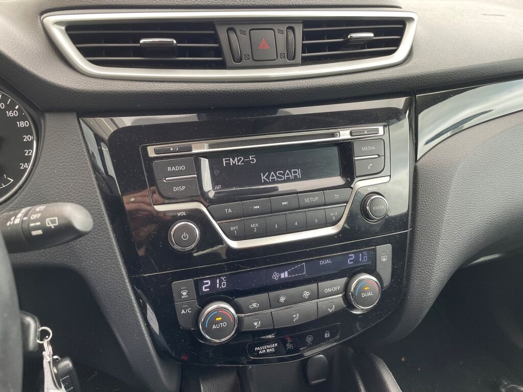 Nissan Qashqai 2016 Valkoinen
