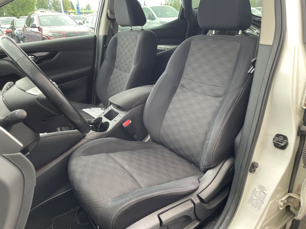 Nissan Qashqai 2016 Valkoinen