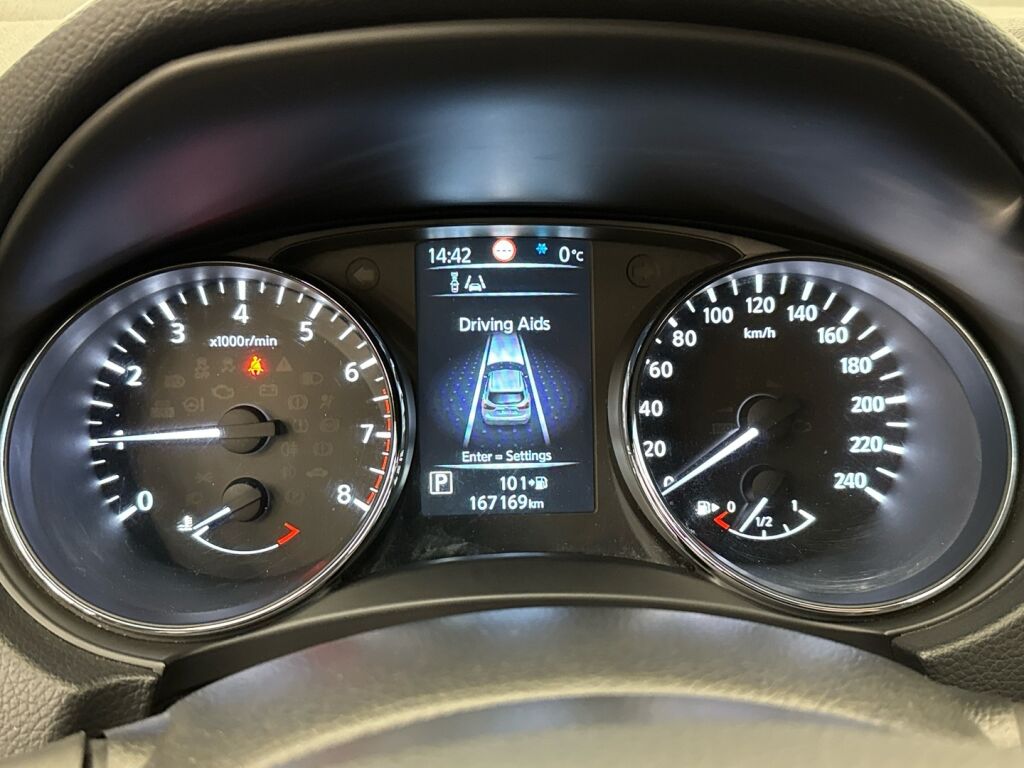 Nissan Qashqai 2016 Valkoinen