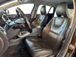 Volvo V60 Cross Country 2016 Ruskea (beige)