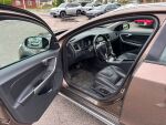 Volvo V60 Cross Country 2016 Ruskea (beige)