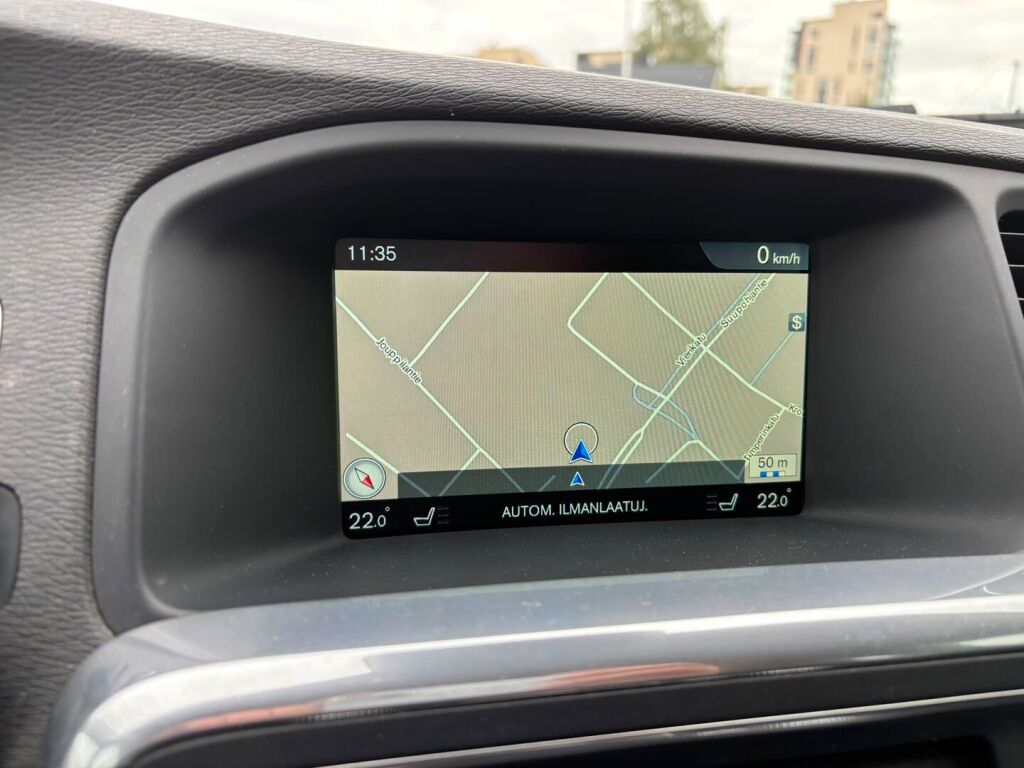 Volvo V60 Cross Country 2016 Ruskea (beige)