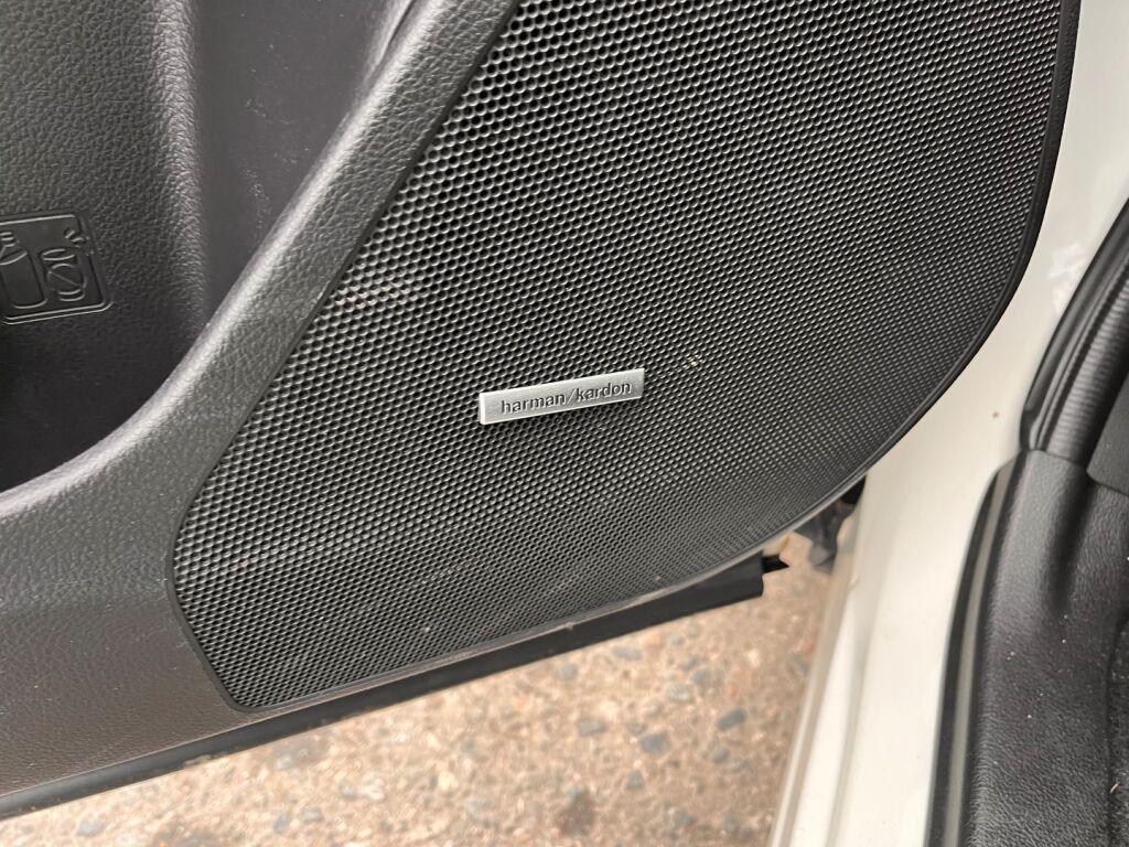 Subaru Forester 2016 Valkoinen
