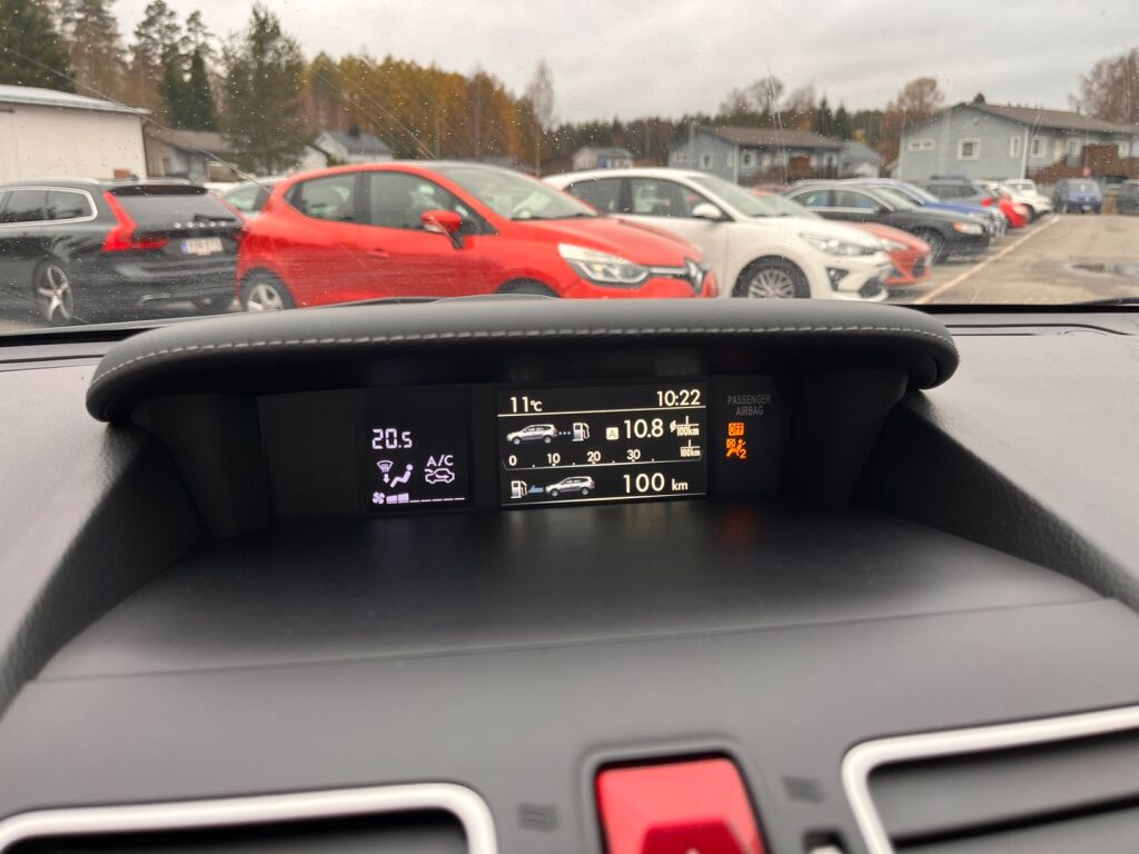 Subaru Forester 2016 Valkoinen