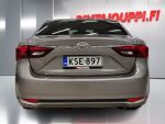 Toyota Avensis 2016 Ruskea (beige)