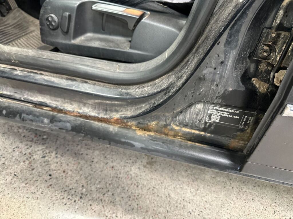 Volkswagen Passat Variant 2006 Musta