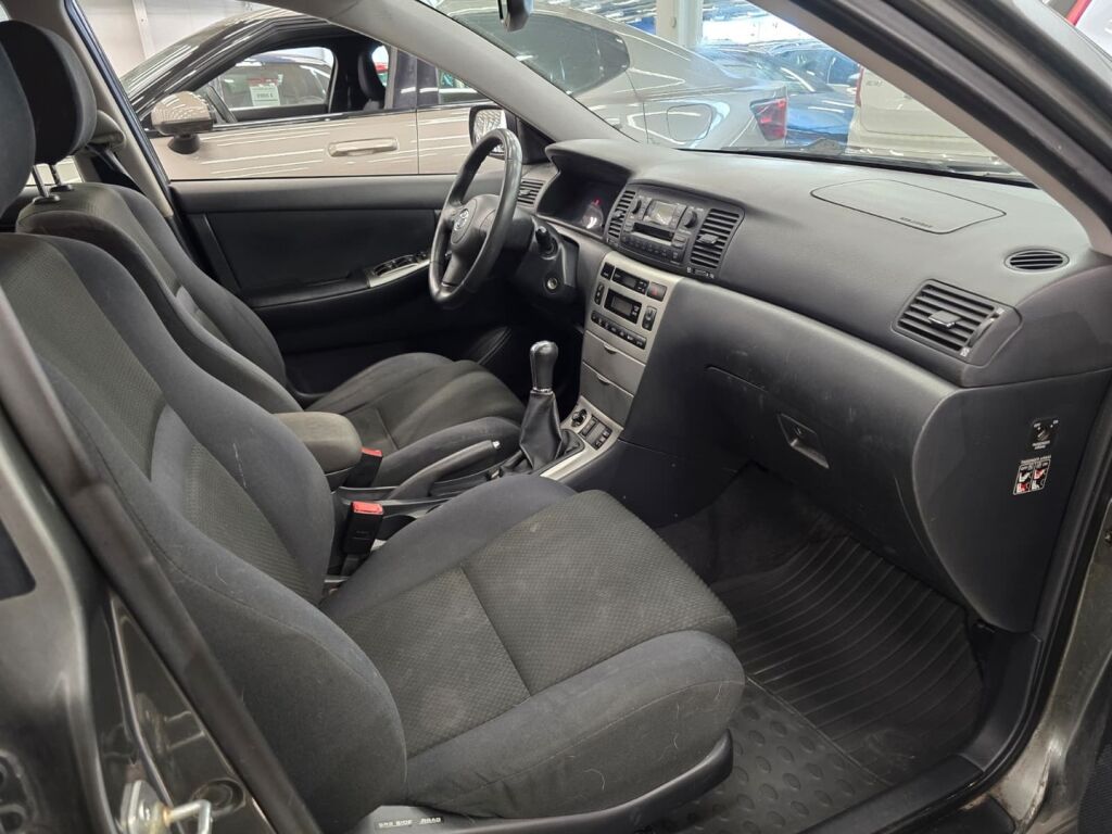 Toyota Corolla 2006 Harmaa