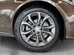 Mercedes-Benz C 2017 Metallinhohto Ruskea (beige)