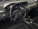 Mercedes-Benz E 2011 Musta
