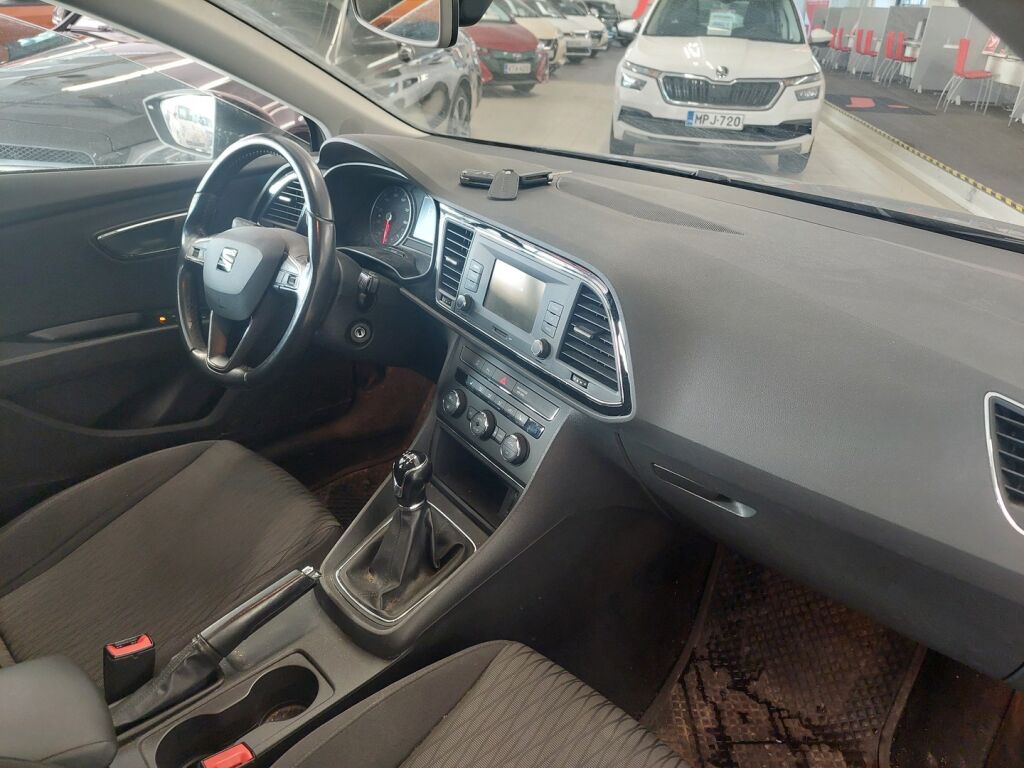 Seat Leon ST 2017 Harmaa