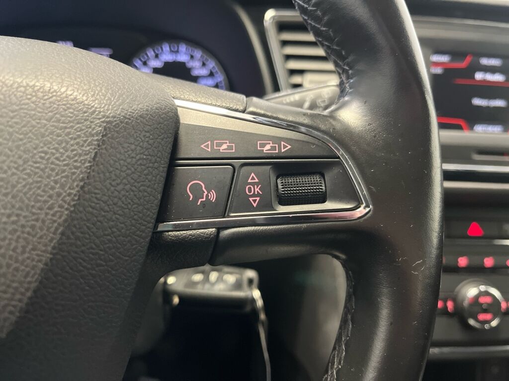 Seat Leon ST 2017 Harmaa