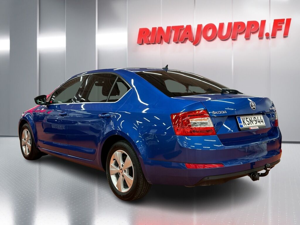 Skoda Octavia 2017 Sininen
