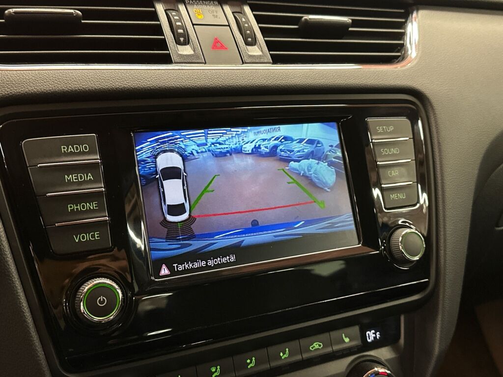 Skoda Octavia 2017 Sininen