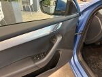 Skoda Octavia 2016 Sininen
