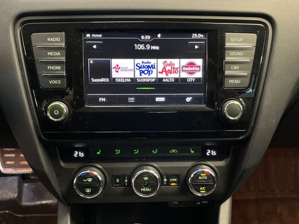 Skoda Octavia 2017 Harmaa