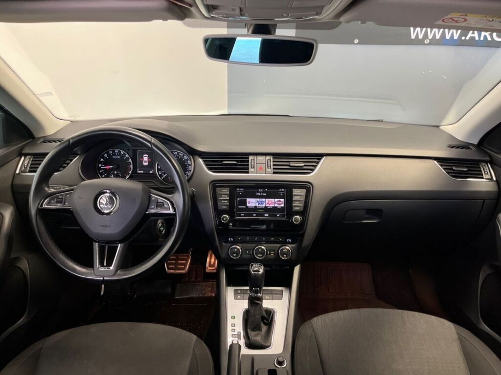 Skoda Octavia 2017 Harmaa