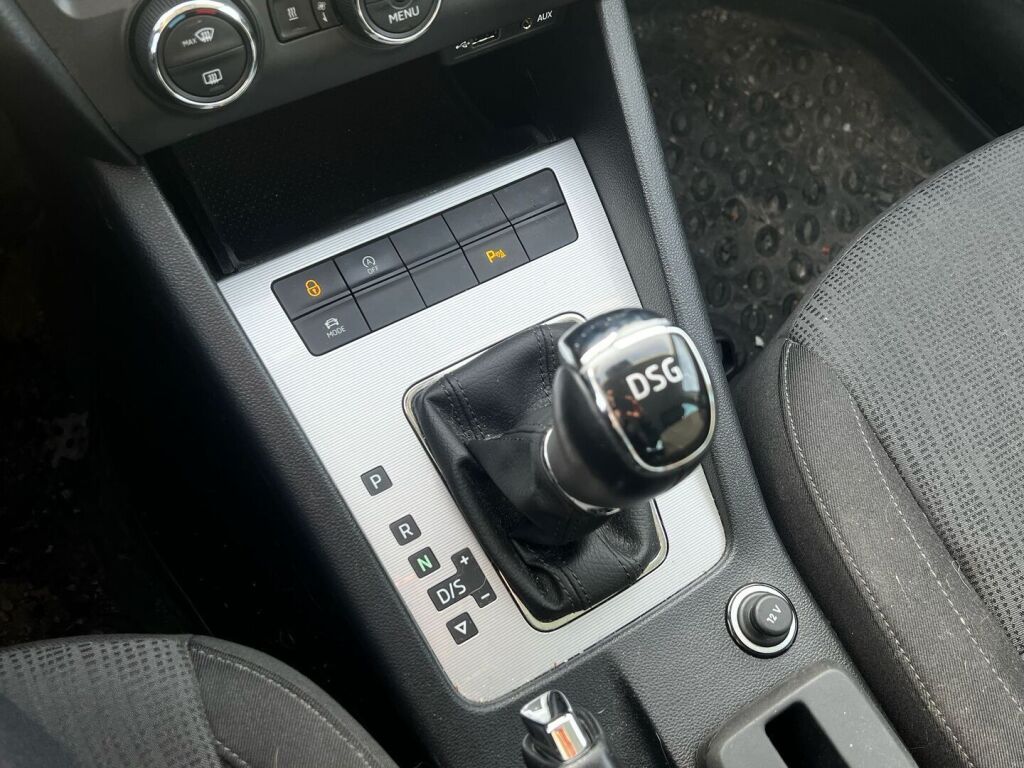 Skoda Octavia 2017 Harmaa