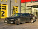 Skoda Superb 2017 Musta