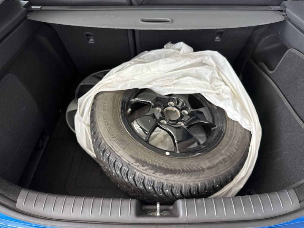 Hyundai IONIQ hybrid 2017 Sininen