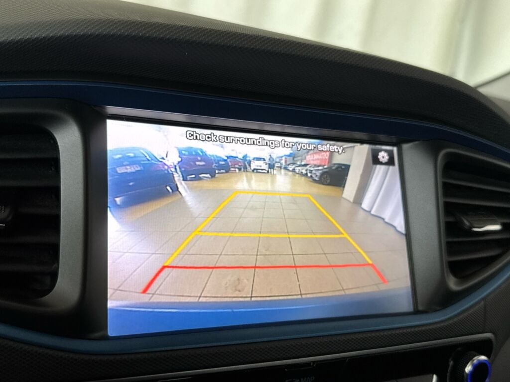 Hyundai IONIQ hybrid 2017 Sininen