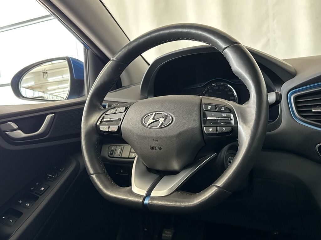 Hyundai IONIQ hybrid 2017 Sininen
