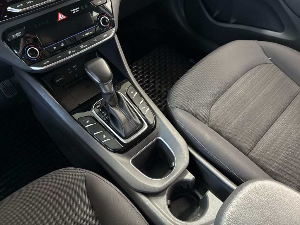 Hyundai IONIQ hybrid 2018 Hopea