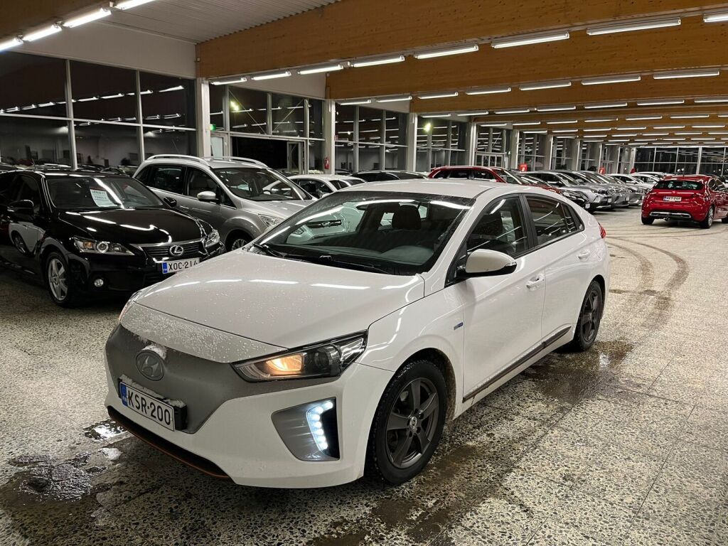 Hyundai IONIQ electric 2017 Valkoinen