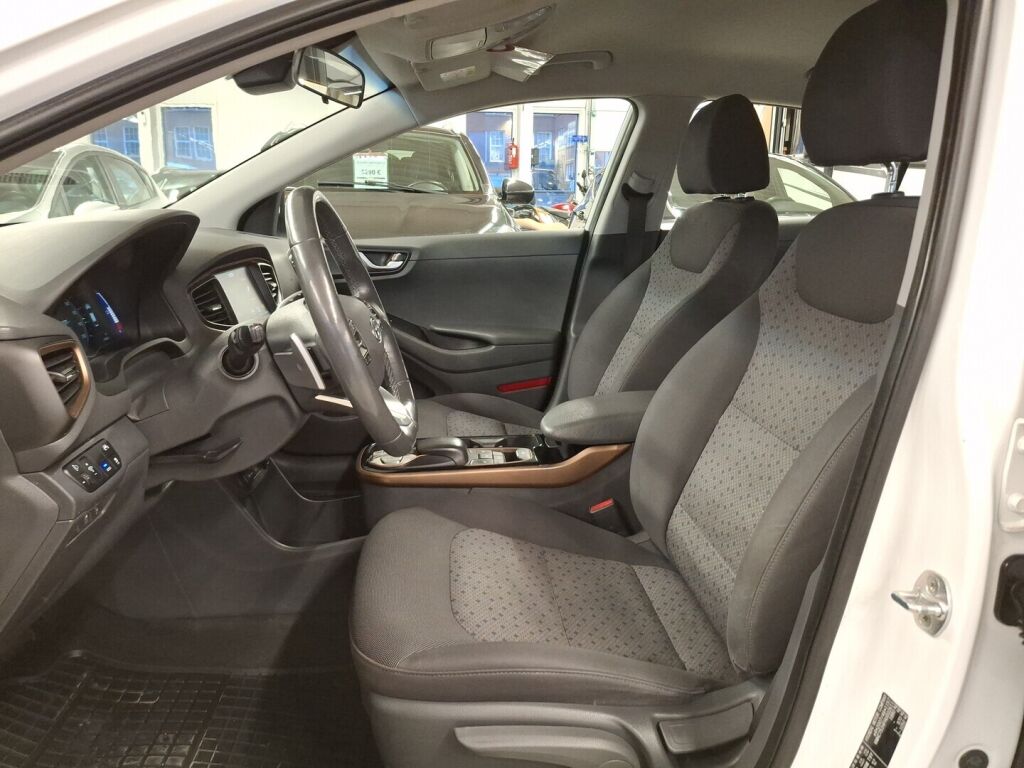 Hyundai IONIQ electric 2017 Valkoinen