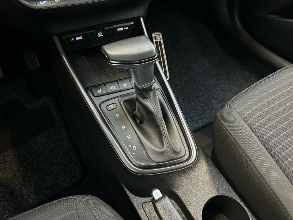 Hyundai i20 Hatchback 2022 Valkoinen