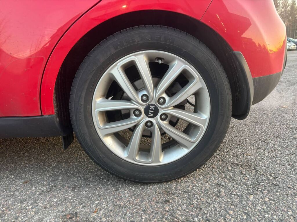 Kia Soul 2017 Punainen