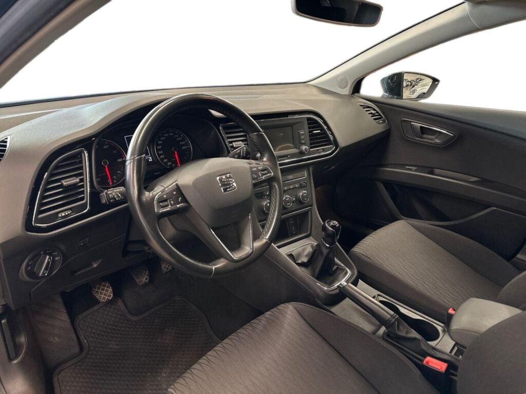 Seat Leon ST 2017 Musta
